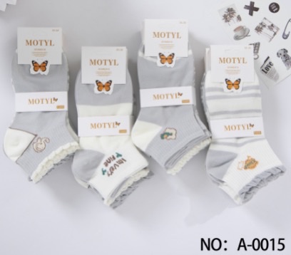 Skarpety damskie Roz 35-42, Mix kolor Paczka 40 szt